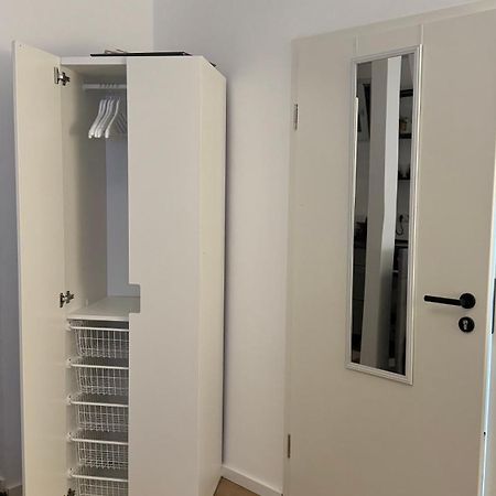 Gemuetliches Design Appartment Weissenthurm Kültér fotó